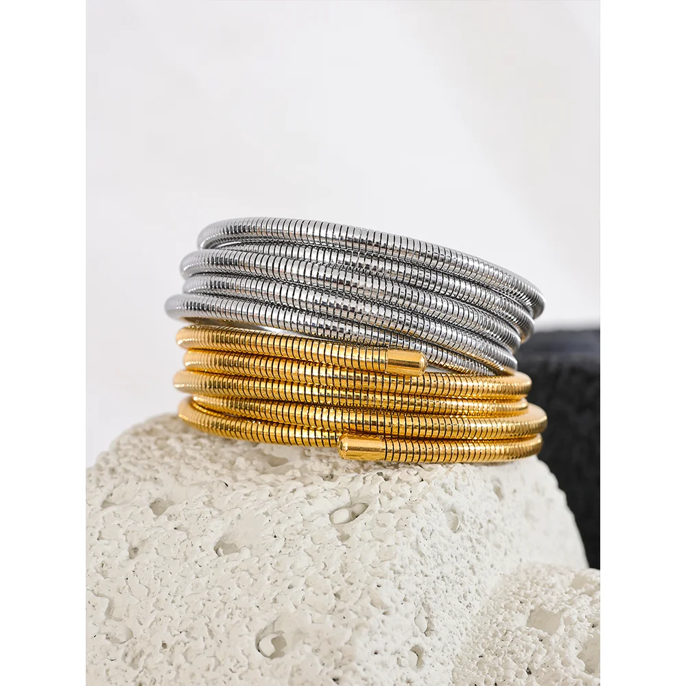 The Aurelia Bracelet