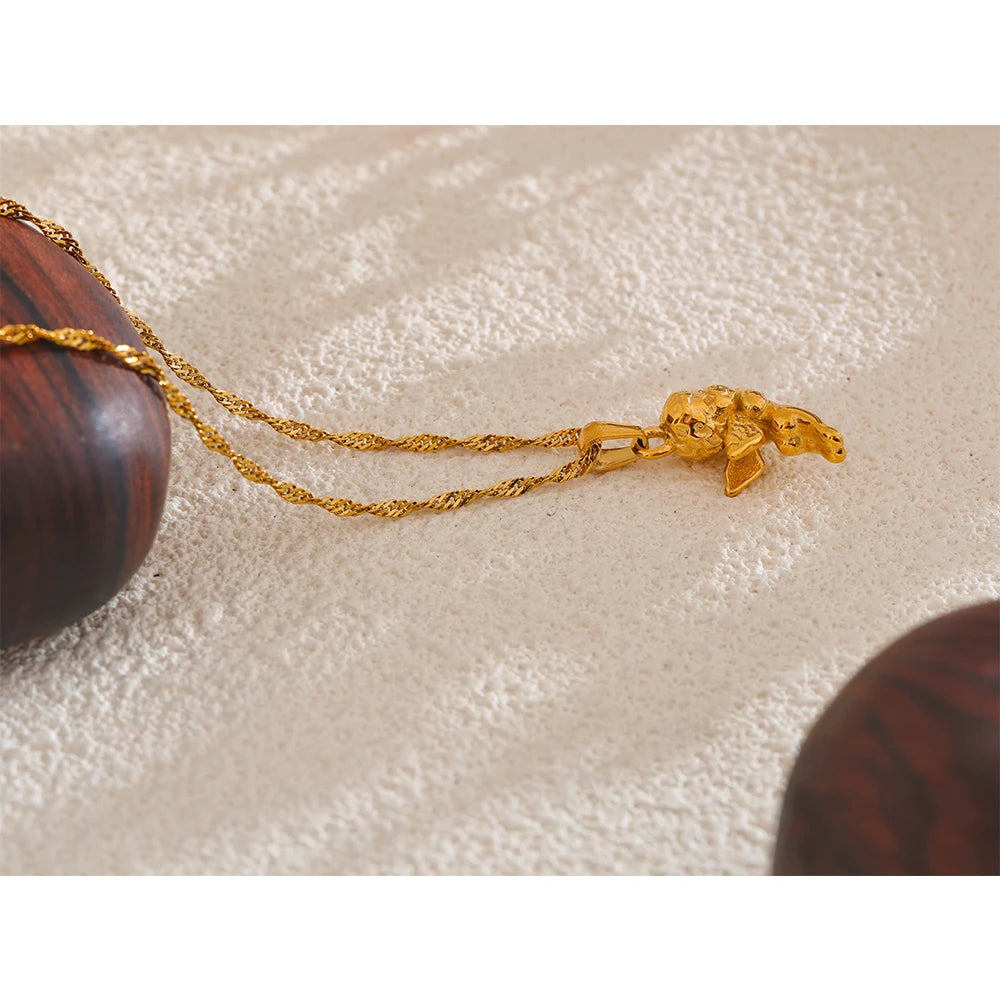 Angel Kiss Necklace