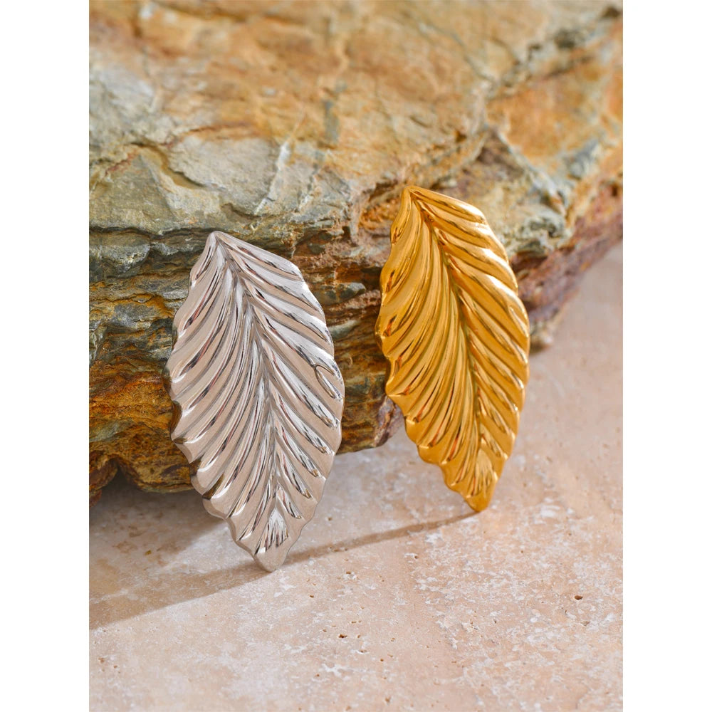 The Ginkgo Brooch