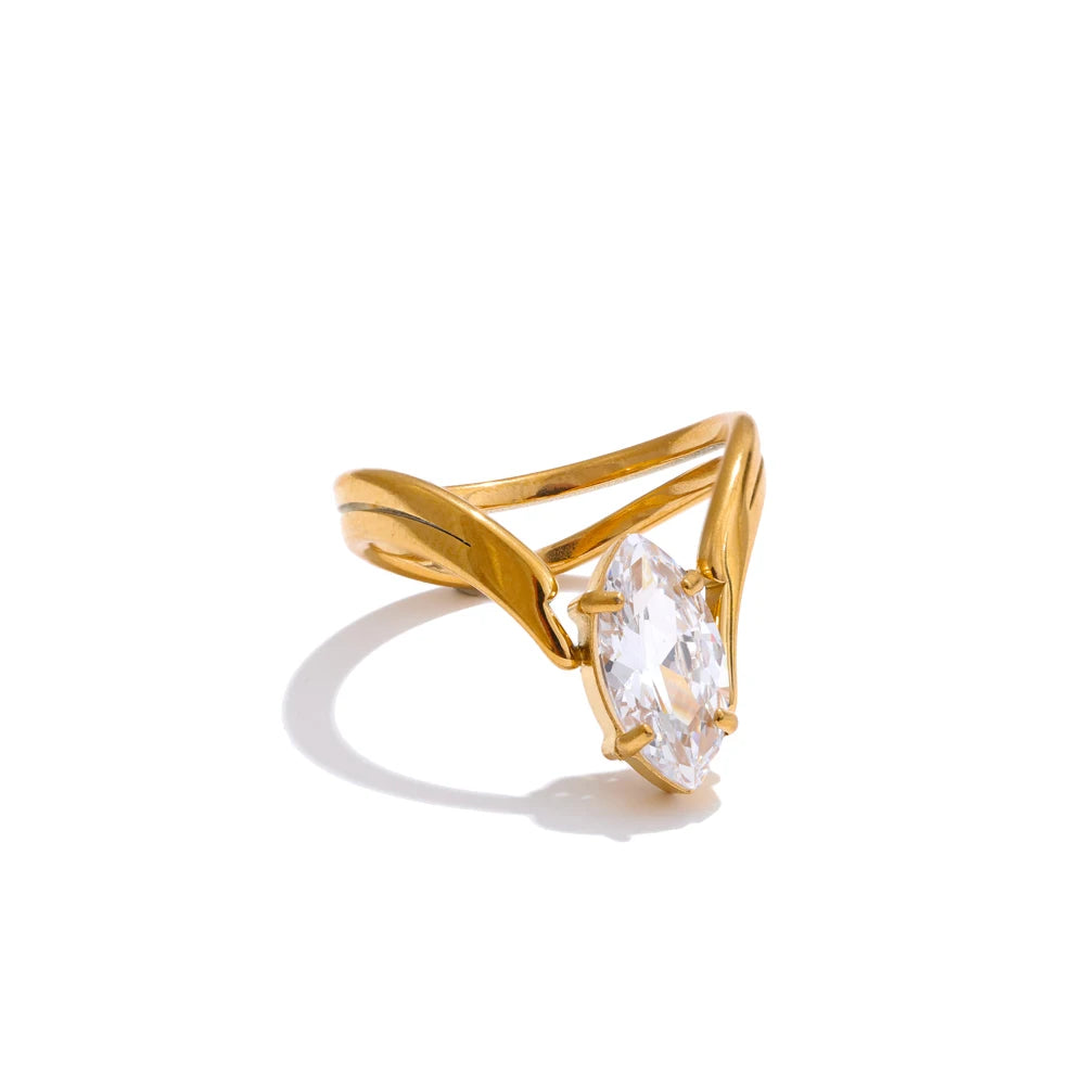 Yade Ring