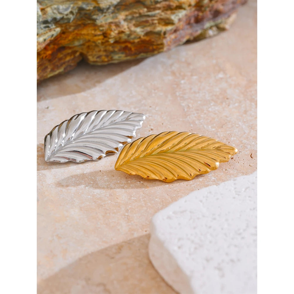 The Ginkgo Brooch