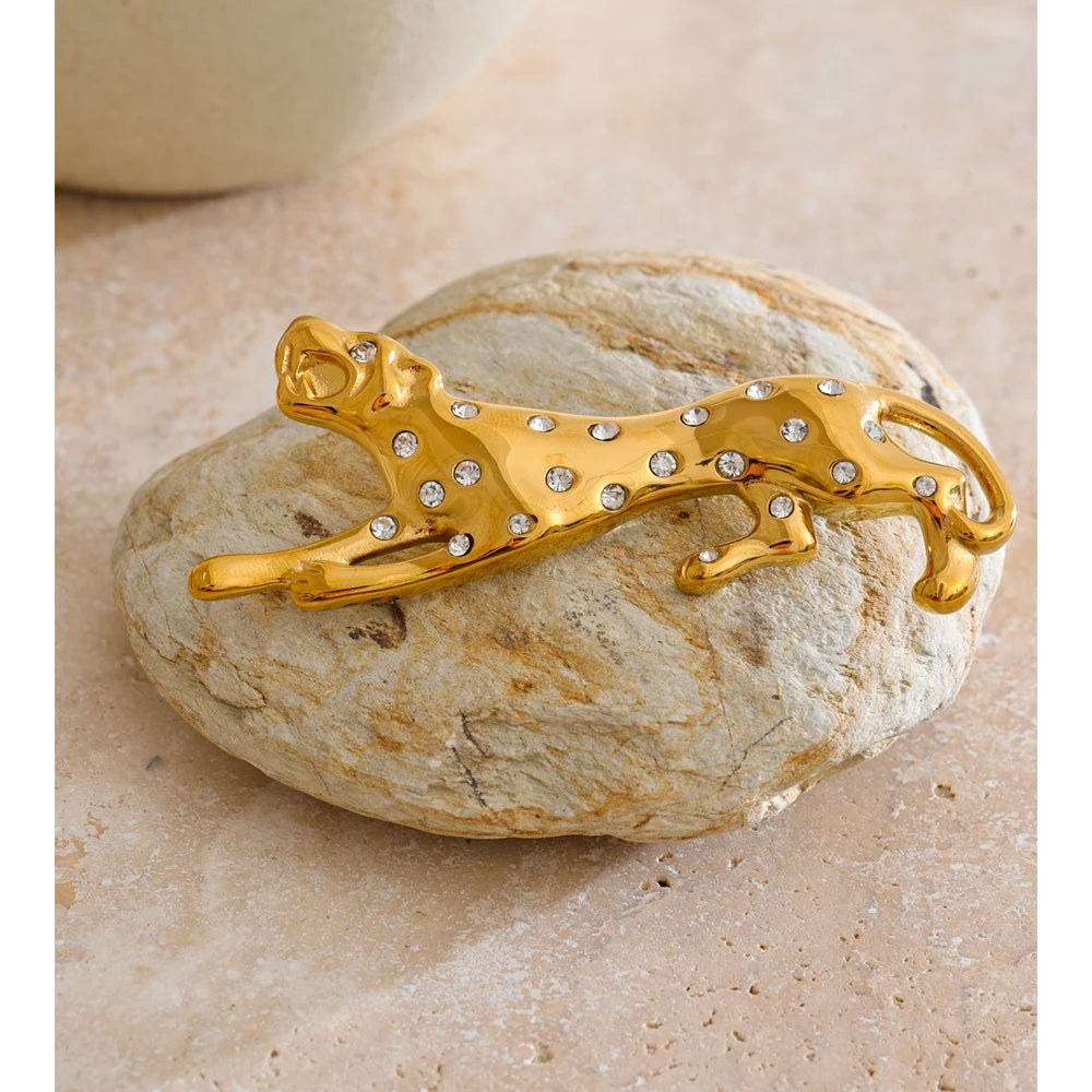 The Huntress Brooch